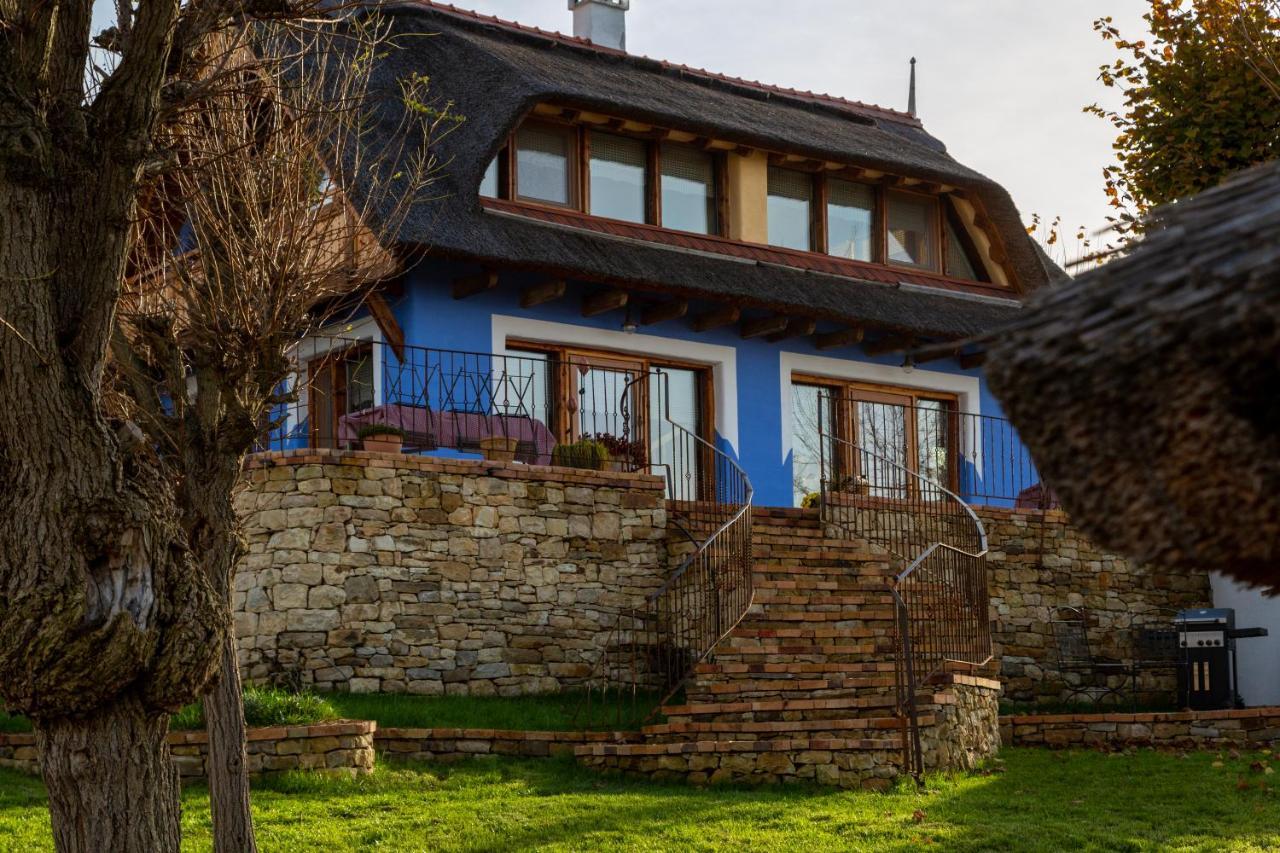 Casele Cu Stuf B&B Haus Ulrike Sălicea Εξωτερικό φωτογραφία